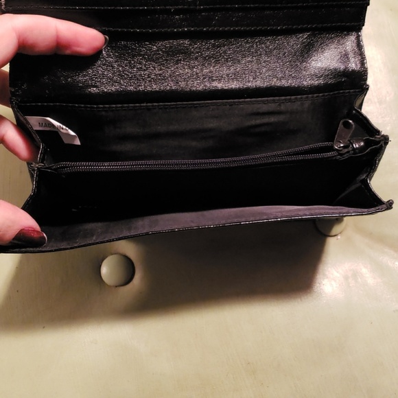 Wallet - Picture 3 of 4